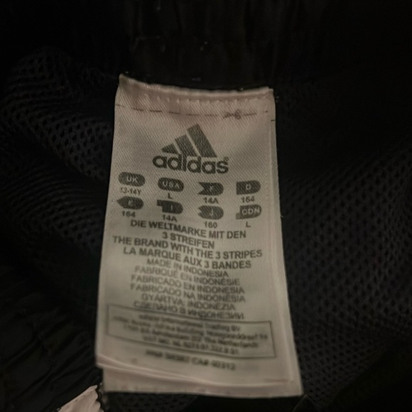 Outgrown! - Picture 2 of 2